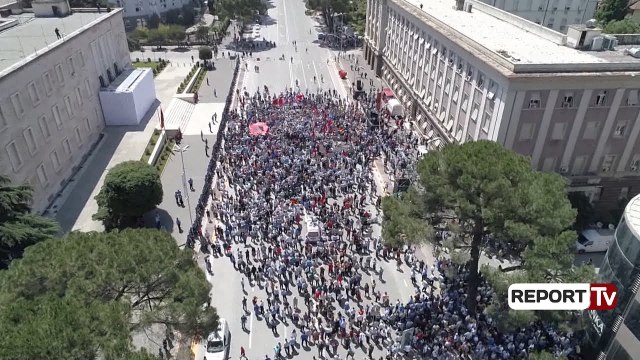 Report TV - Opozita kundër Xhafajt dhe Ramës/Gazetarë dhe analistë komentojnë protestën e djeshme