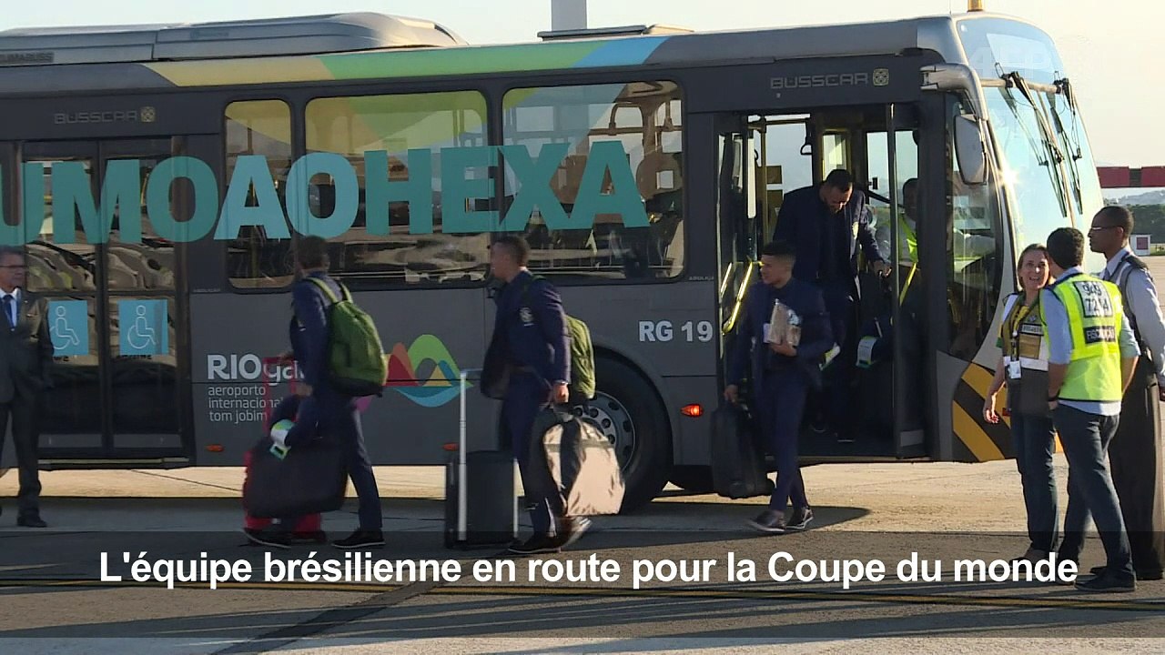 L'équipe de football brésilienne s'envole pour la Coupe du monde