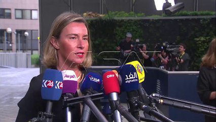 Mogerini dhe Han mbështesin negociatat për emrin