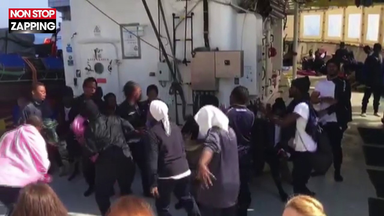 Un enfant naît sur un bateau de sauvetage de migrants (Vidéo)