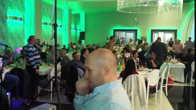 Snezana Babic Sneki - Takni me takni (Uzivo)