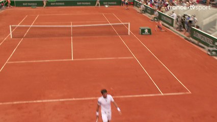 Roland-Garros : Simon prend la ligne et s'envole face à Basilashvili !