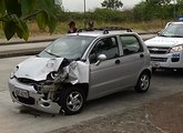 Impudencia de un conductor seria la causa de un fuerte choque entre dos vehículos al norte de Guayaquil