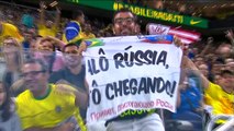 Torcedores fazem a convocação dos jogadores brasileiros para a Copa do Mundo