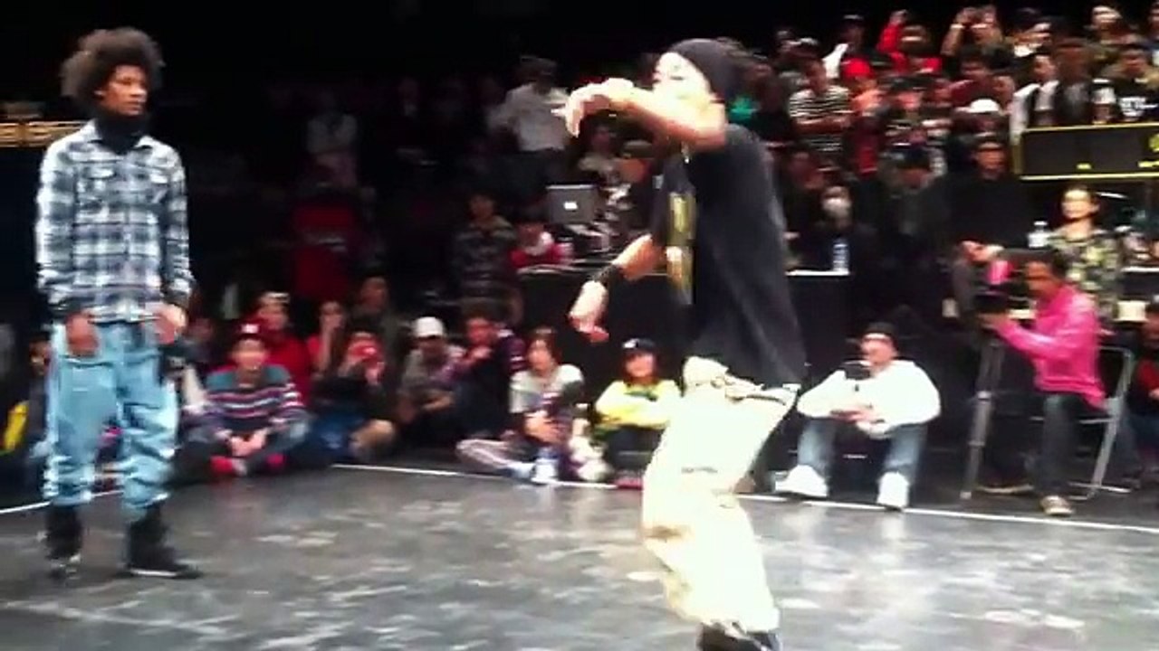 Best 2 dancers in the World Japan LES TWINS Final hip hop.mp4