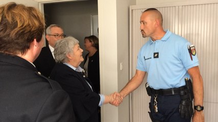 La ministre J. Gouraud inaugure la gendarmerie
