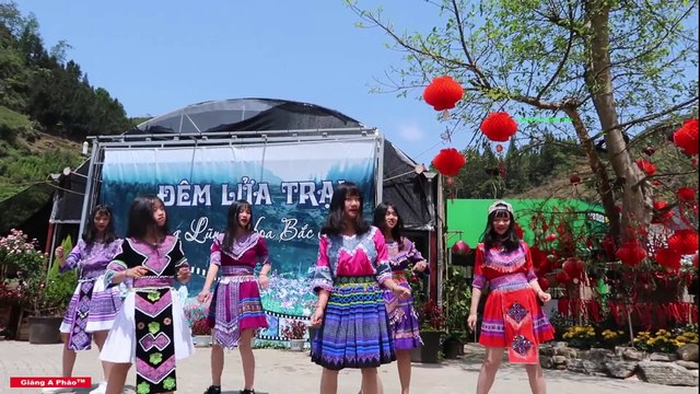 Nkauj Hmoob Zoo Nkauj Seev Cev Lom Lem Nyob Thung Lũng Hoa Bắc Hà Pat 2