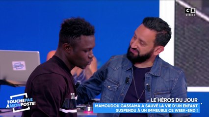 Cyril Hanouna à Mamoudou Gassama : "Vous êtes devenu un héros !"