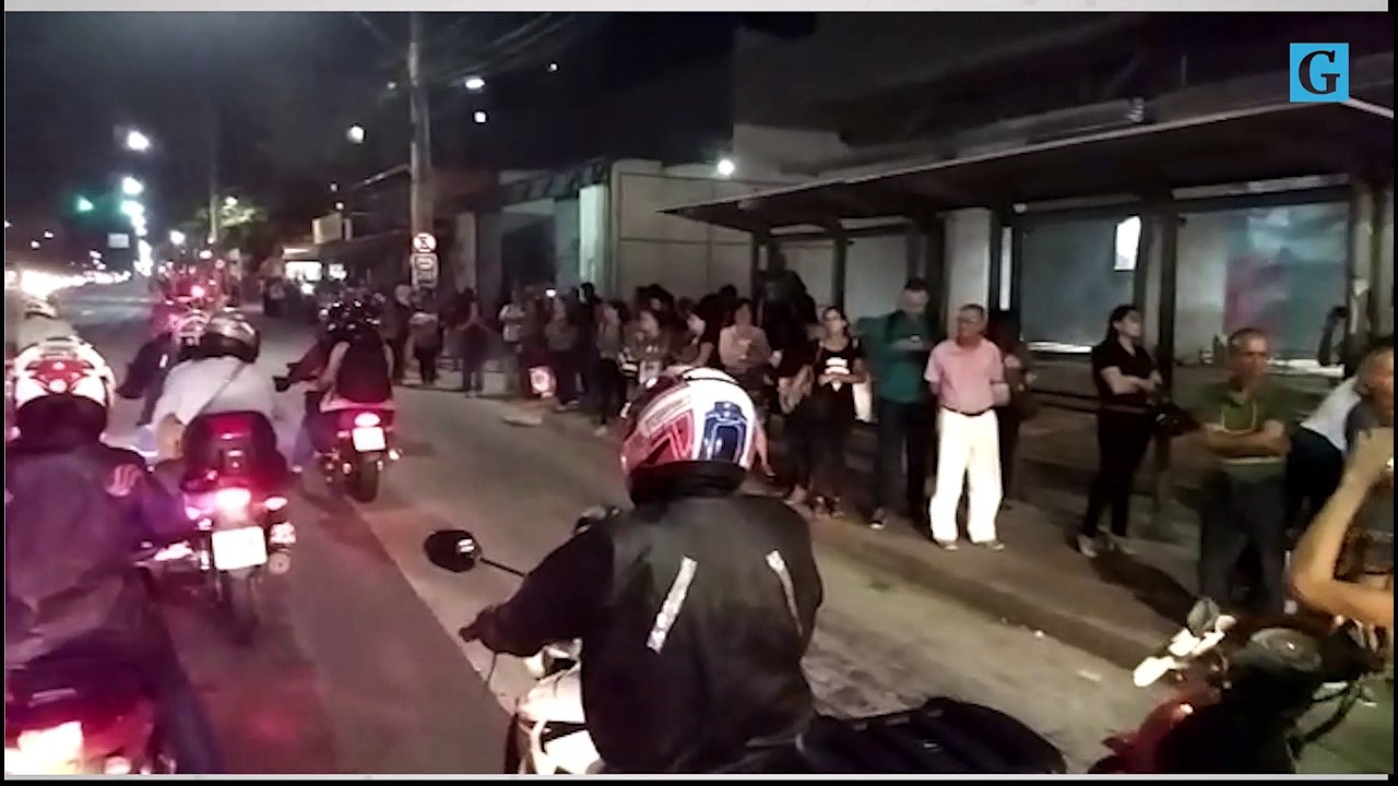 Protesto dos caminhoneiros passando pela Fernando Ferrari