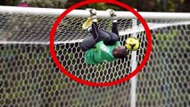 Top 10 - Crazy Acrobatic Goalkeepers Saves
