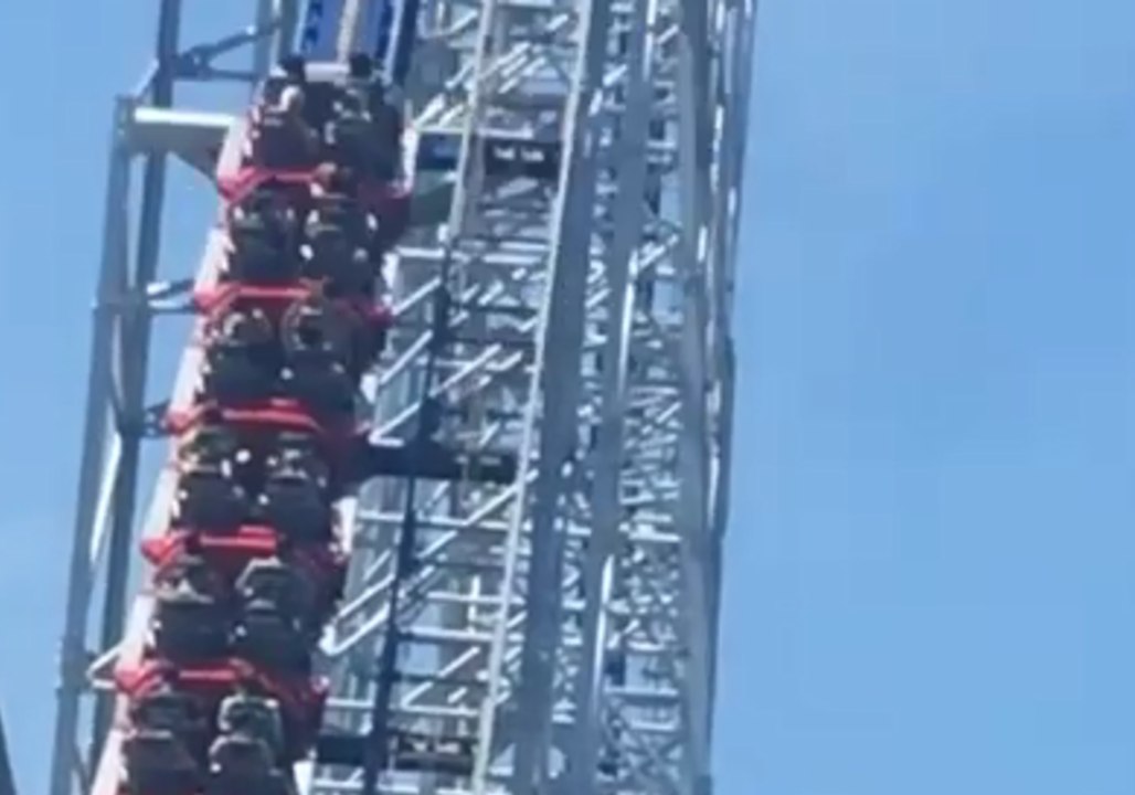 Power Outage Leaves People Stranded on Roller Coaster at Cedar Point