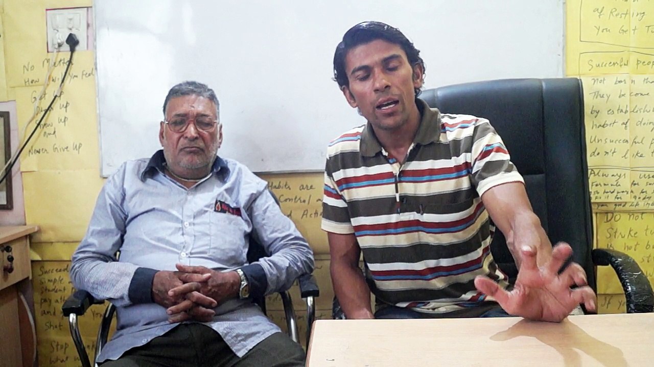 Government Contractor Vs Private Contractor