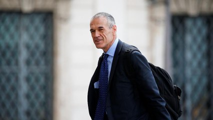 Novo primeiro-ministro divide Itália