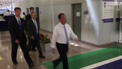 北김영철, 베이징 공항 도착...내일 미국으로 갈 듯 / YTN