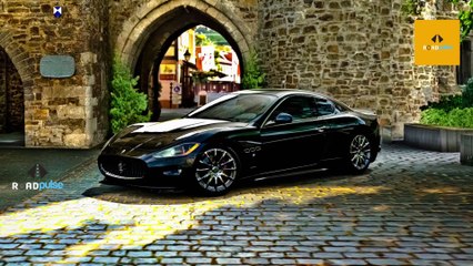 Black Cars: Pros and Cons You Should Know 🚗