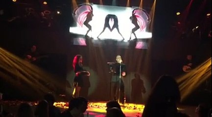 Νότης Σφακιανάκης - Θα την ταξιδέψω την ψυχή , Παράλληλα - Live 2016