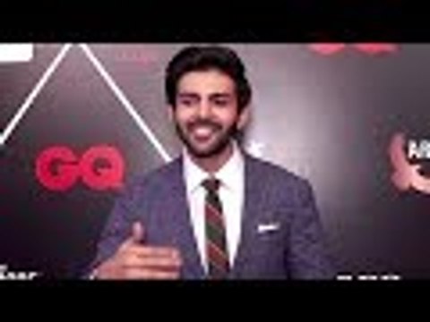 Kartik Aaryan Wants To Work With His Favourite Actress Kareena Kapoor Khan | Bollywood Buzz