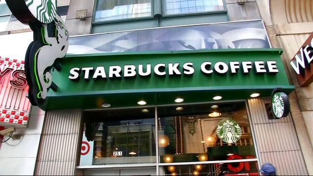 Starbucks staff undergo racial bias training