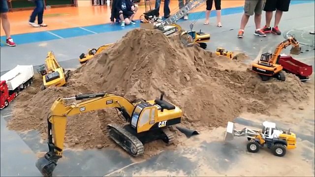 Amazing TORDESILLAS RC new V8 Camiones y Excavadoras Rc SCALEART, PREMACOM AND WEDICO