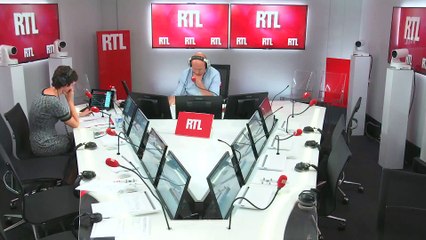 Aides sociales : "Le gouvernement doit dire où il veut couper", dit un économiste