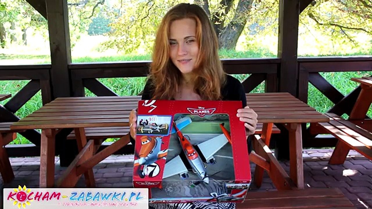 Racing Dusty Crophopper Diecast Aircraft / Jeżdżący Samolot Dusty - Cars Planes - Dickie - 3089803