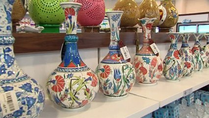 Mahkumlar üretiyor, Külliyede satılıyor