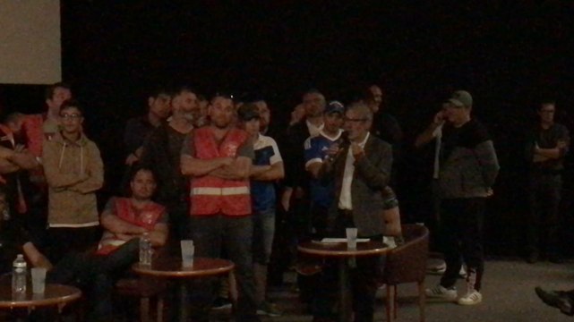 La grogne des dockers à la soirée sur l’avenir du port