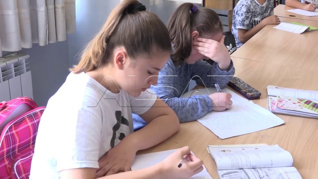 Прекумерен број ученици во училиштата во Чаир и Шуто Оризари