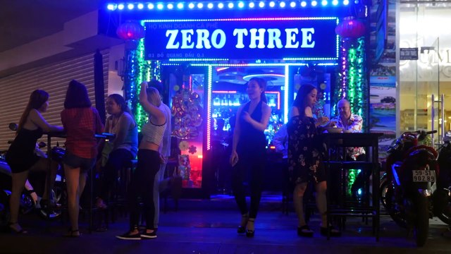 Vietnam Nightlife 2018 - Saigon Hostess Bars and Massage Ladies