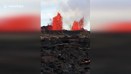Lava fountains surge from fissure at Hawaii's Leilani states