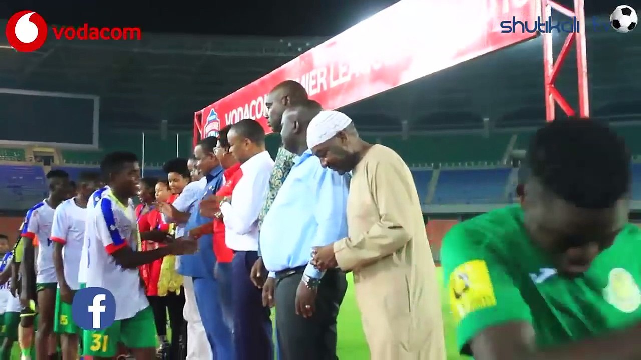 Papy Tshishimbi Awatosa Yanga kutumikia Simba