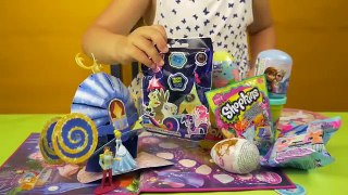 Disney Princess Cinderella table coach game with surprise eggs for the winner