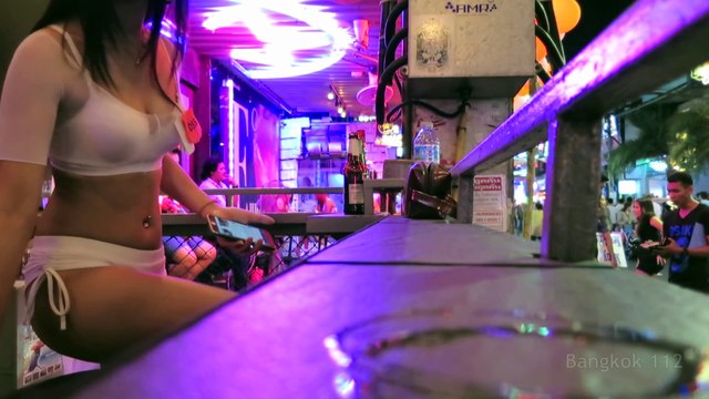 Pattaya Night Scenes p2 - Walking Street & Soi 6 - 2015