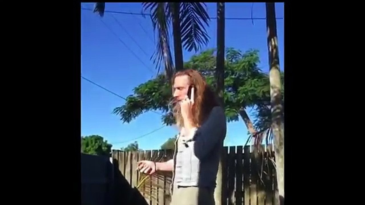 HOW TO STOP YOUR MATE SMOKING