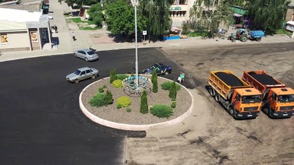 Woman Refuses to Stop for Police