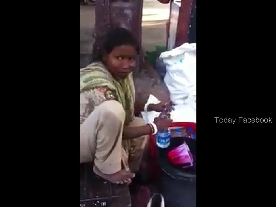 Be Careful in Railway Station - Today Facebook