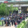 Paris'te polis mülteci kampını dağıttı