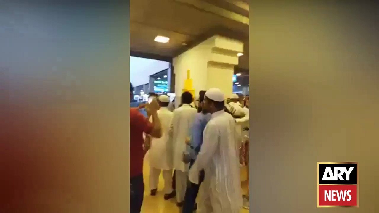 Umrah passengers