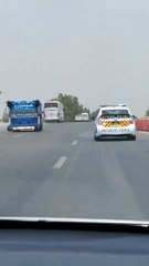 موٹروے پولیس کی بس پر فائرنگ،  دو افراد زخمی