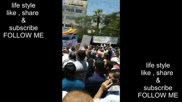 وقفة احتجاجية من أمام مجمع النقابات المهنية في عمان