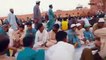 These Spiritual Scenes Of A Combine Shia-Sunni Iftaar & Namaz At Badshahi Mosque Are The Best Thing You'd See Today