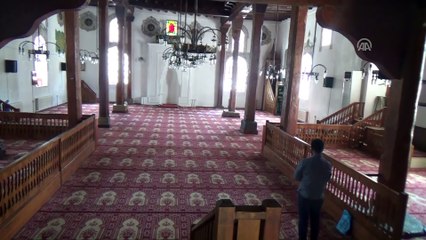 Tahta minareli 600 yıllık cami zamana meydan okuyor - AMASYA