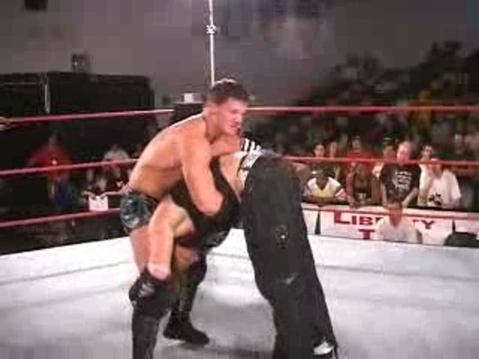 Jeff hardy gives Aj styles a hardys twist of fate