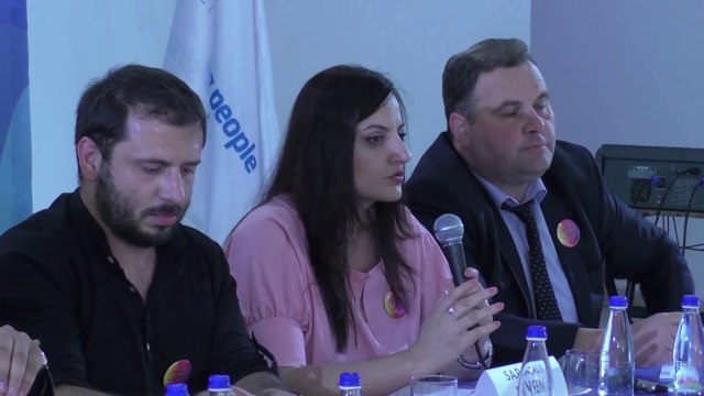 YMCA Kosova mban diskutim të hapur me të rinjtë e Gjakovës - Lajme