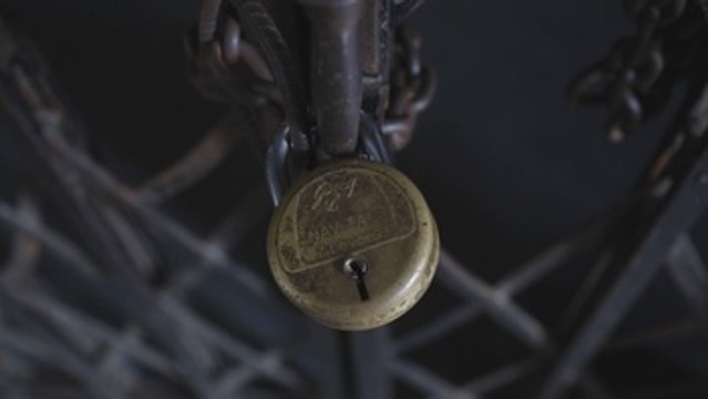 Trabajadores paralizan sector bancario indio para pedir aumento de salarios