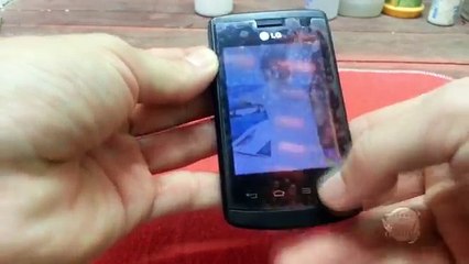 Touch screen do celular não funciona depois de cair na água