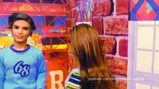 Soy Luna en muñecas - Matteo encuentra a Luna besándose con Simón en el Open Music