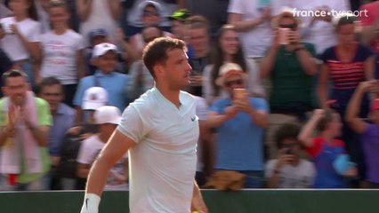 Roland-Garros : Grigor Dimitrov remporte un match marathon face à Donaldson !