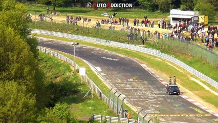 Download Video: Bus, camping car.. tout le monde peut conduire sur ce circuit de course en Allemagne !