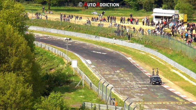 Bus, camping car.. tout le monde peut conduire sur ce circuit de course en Allemagne !